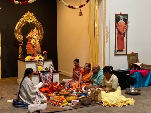Mahasamadhi Puja by Yasodhara, yajmans the Shyams